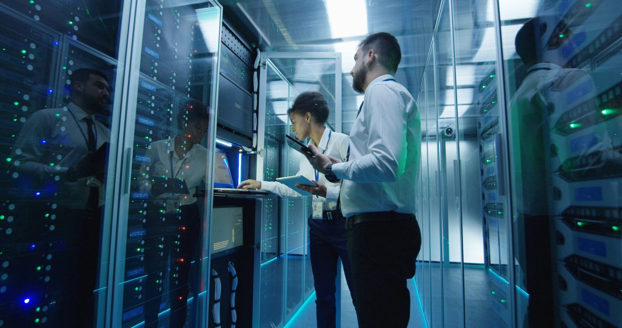 Complete Guide to Modern IT Infrastructure Management: From On-Premise to Hybrid Cloud